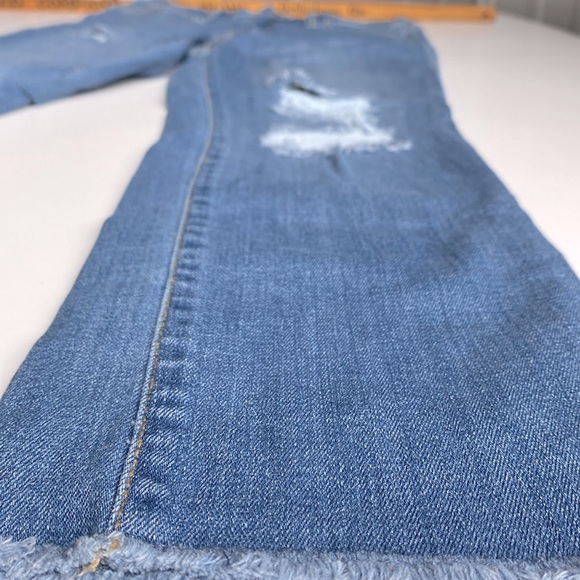 Universal Thread goods co. High rise slim straight 👖 - Picture 9 of 9